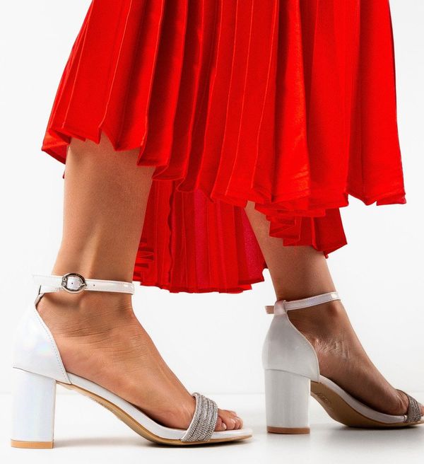 Hebe Сандали на ток Ward Сребърни