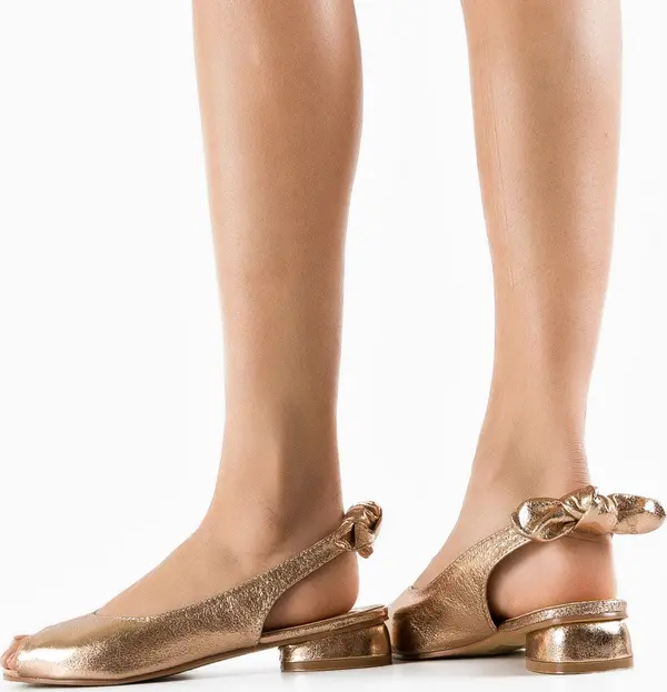 Botinelli Сандали на ток Wojc Златни