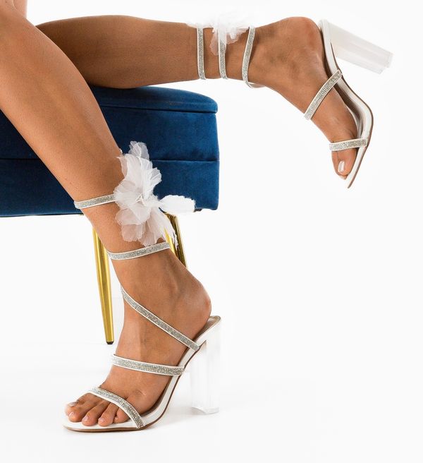 Mei Сандали на ток Zambel Бели