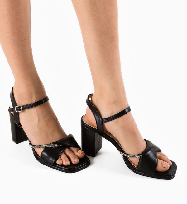 Ali Сандали на ток Zedong Черни