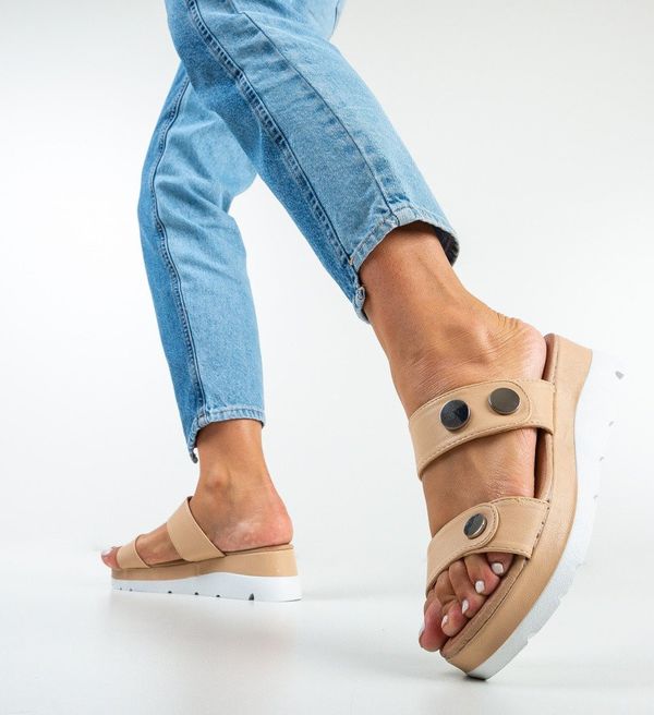 Mei Сандали Nisioma Бежов