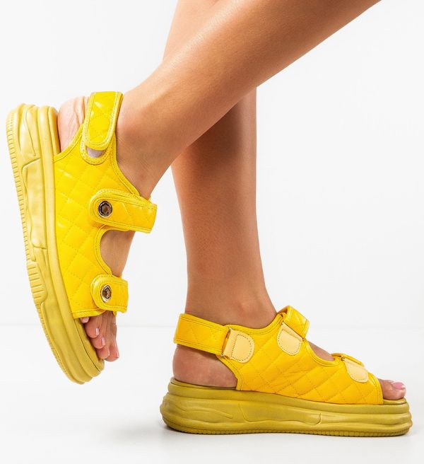 Zoha Сандали Osane Жълти