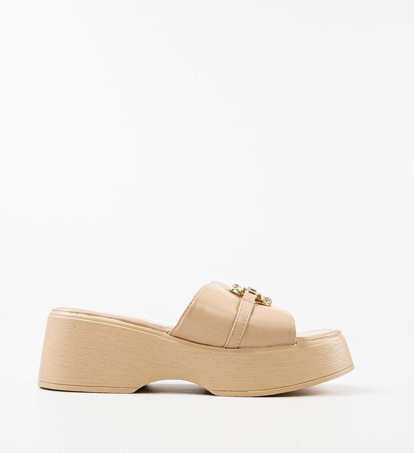 Ali Сандали Poletti Бежов