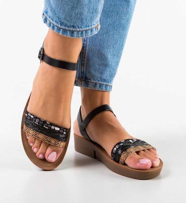 Angel Blue Сандали Polly Черни