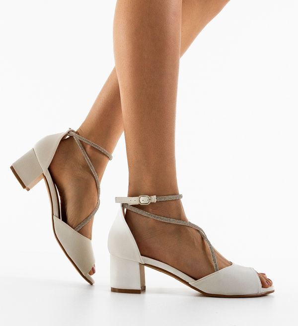 Mei Сандали Renosa Бели