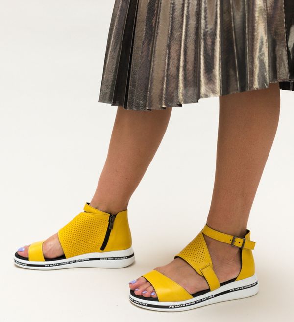 Wow Shoes Сандали Revinda Жълт