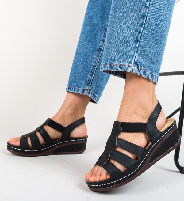 Zoha Сандали Robles