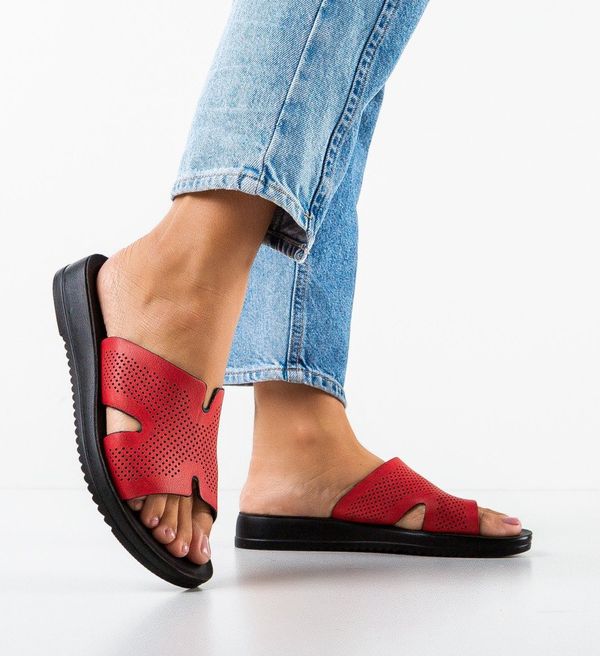 Hebe Сандали Sagafa Червени