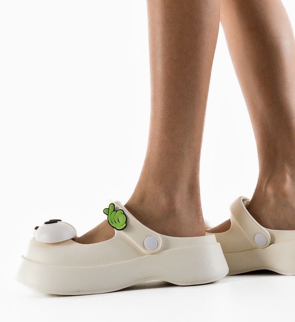 BOGDAN Сандали Sasha Бели