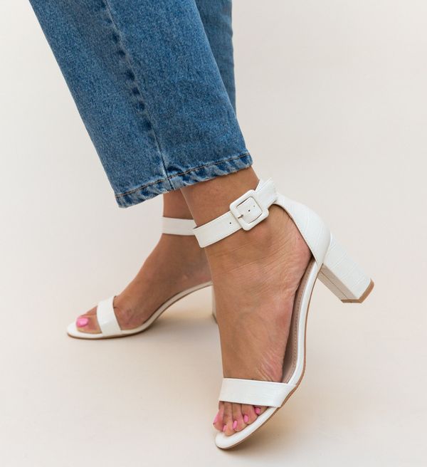 Botinelli Сандали Shani Бели