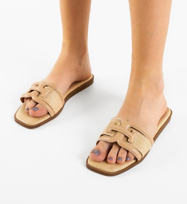 Botinelli Сандали Stomp Бежов