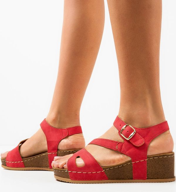 Botinelli Сандали Svarog Червени