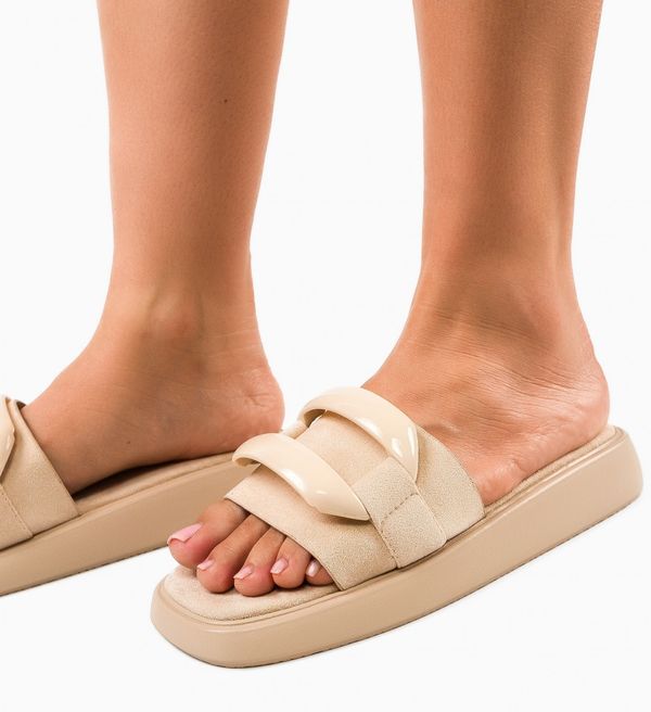 Ali Сандали Sverrir Бежов