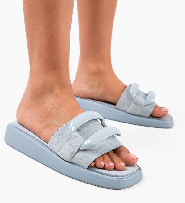 Ali Сандали Sverrir Сини