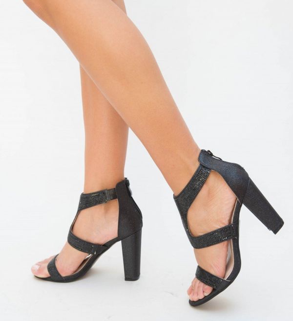 Udobni Сандали Udan Черни