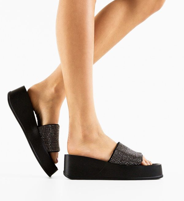 Mei Сандали Vanders Черни