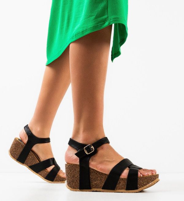 Botinelli Сандали Villanueva Черни