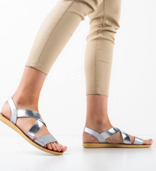 Kavia Сандали Yiyi Сребърни