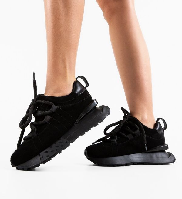 Mei Спортни Abgado Черни