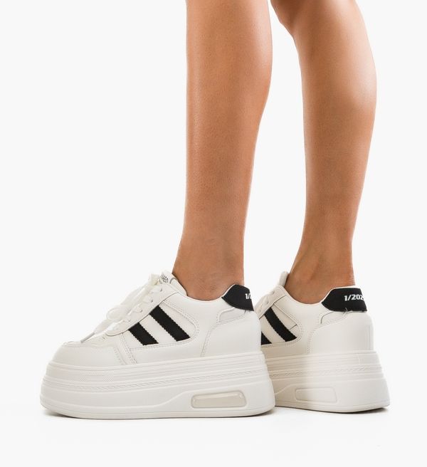 Tony Спортни Abiola Многоцветни