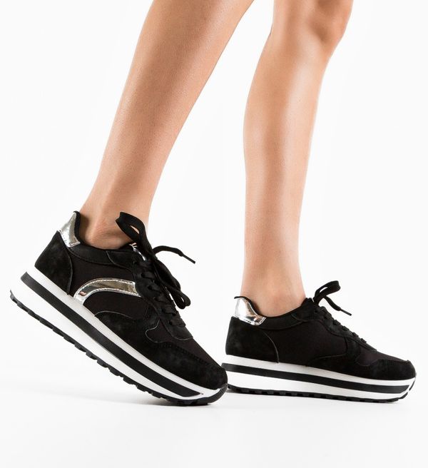 Ali Спортни Agnes Черни