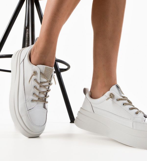 Maria Спортни Alexandros Бели