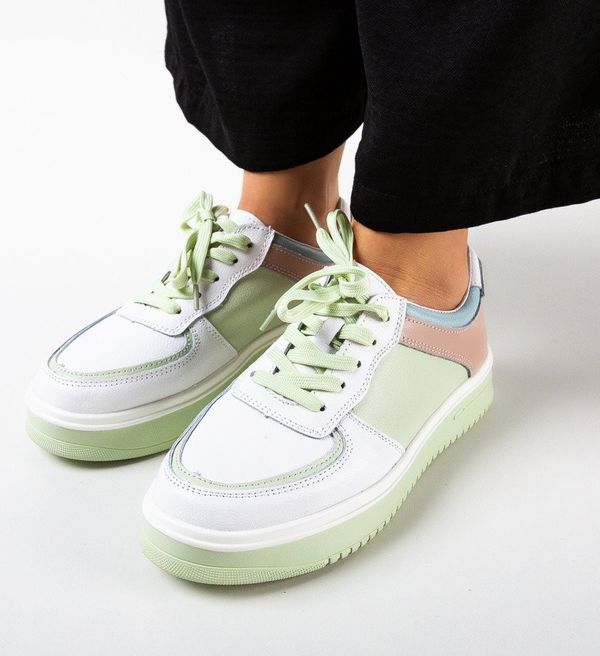 Angel Blue Спортни Aliya Зелени