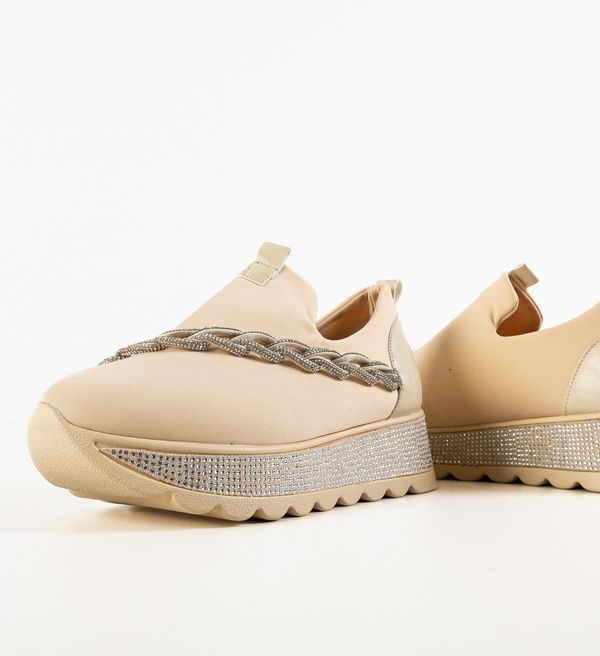 Mei Спортни Andala Бежов