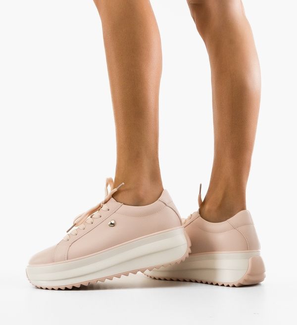 Angel Blue Спортни Arioami Розов