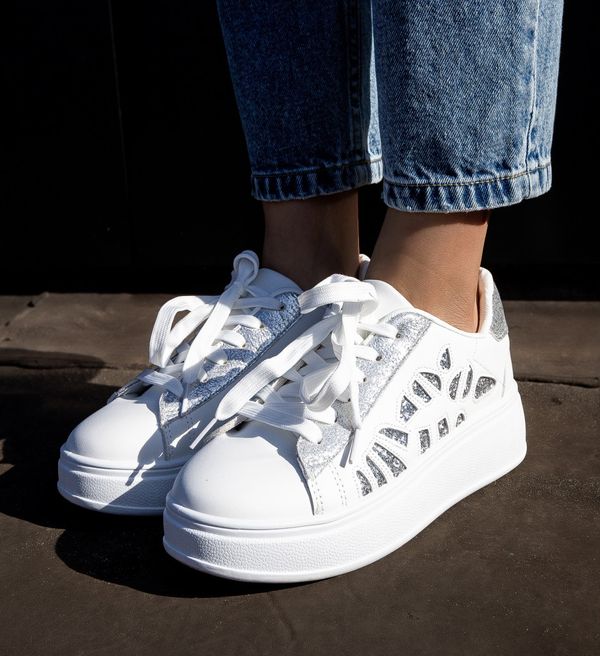 Ali Спортни Ayub Многоцветни