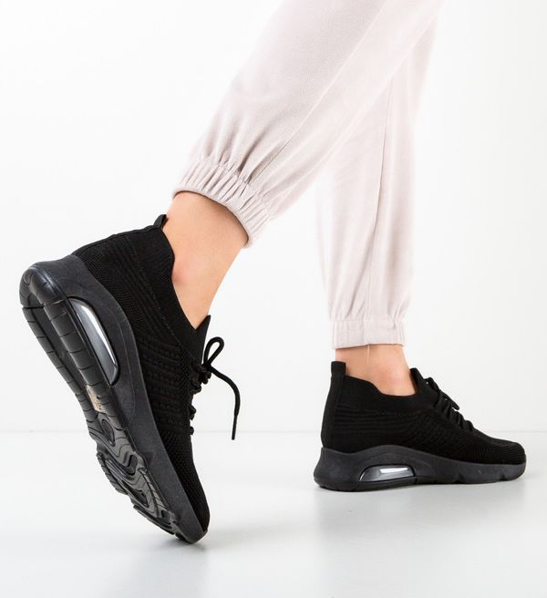 Mei Спортни Ayyub Черни