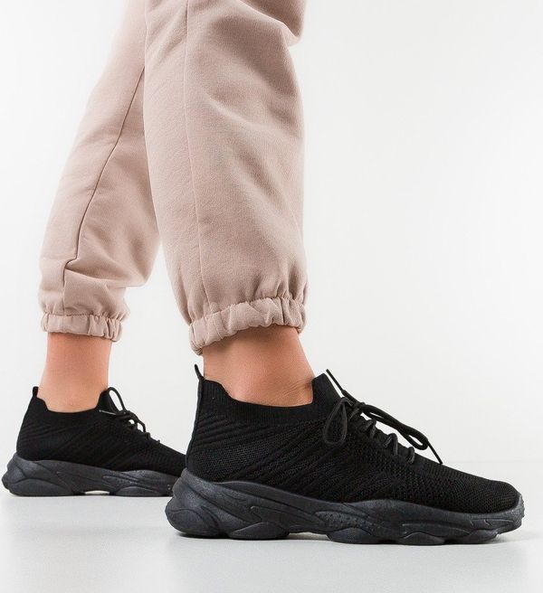 Kavia Спортни Barber Черни