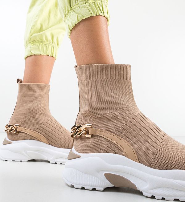 Ali Спортни Bellamy Каки