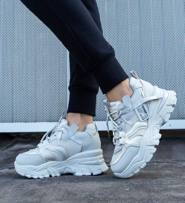 Zoha Спортни Bill Сив