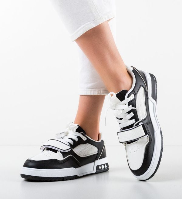 Ali Спортни Bushra Черни