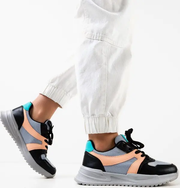 Zoha Спортни Carter Сив