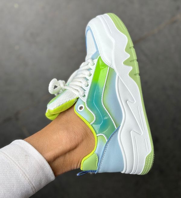 Maria Спортни Cheng Многоцветни