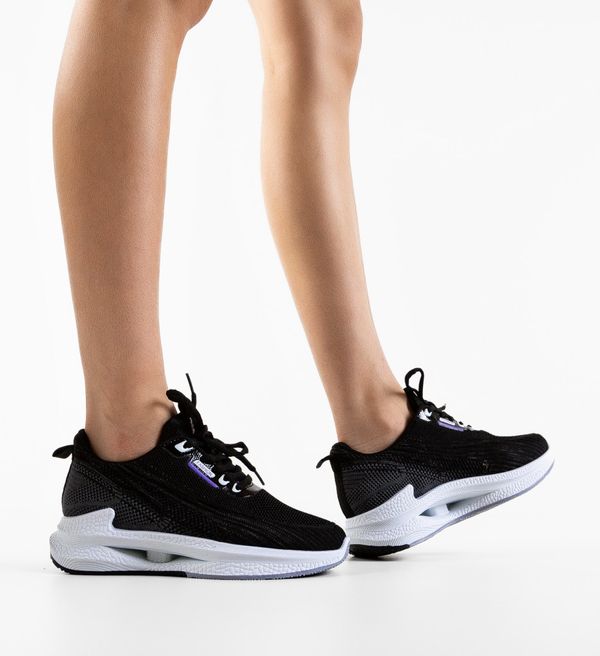 Mei Спортни Chief Черни