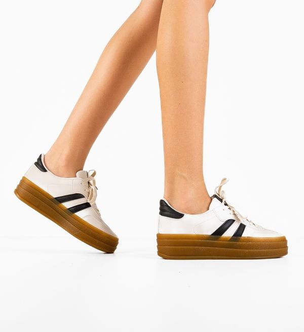 Ali Спортни Chlebek Бежов