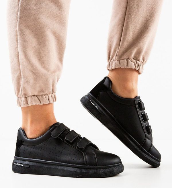 Mei Спортни Davila Черни