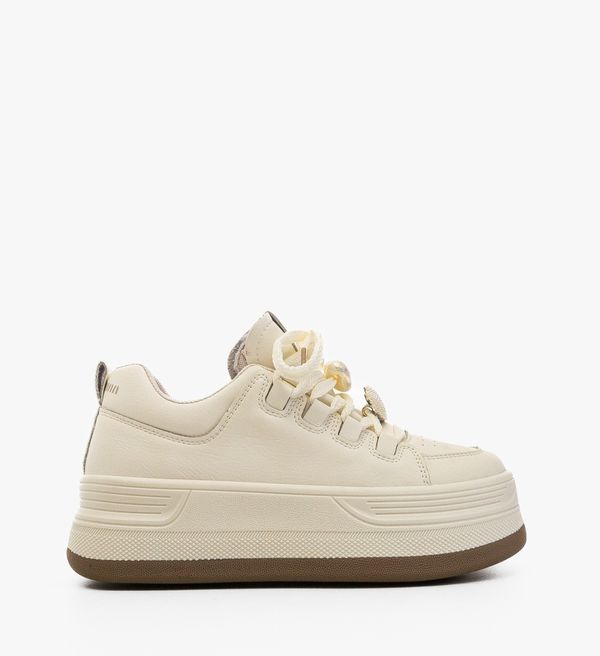 Tony Спортни Durga Бежов