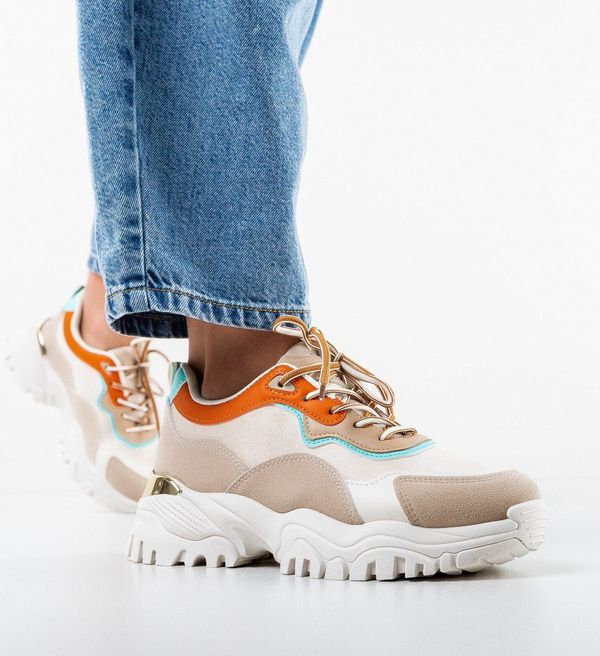 Ali Спортни Eamon Бежов