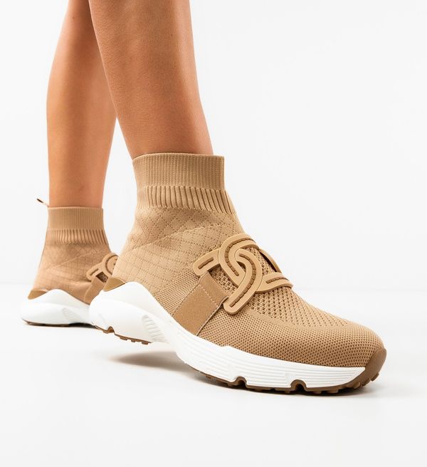 Ali Спортни Elchanan Каки