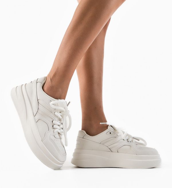 Maria Спортни Elspeth Бели