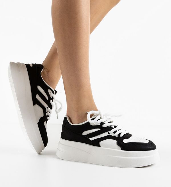 Maria Спортни Elspeth Черни