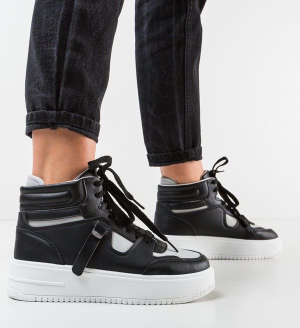 Maria Спортни Enysa Сив