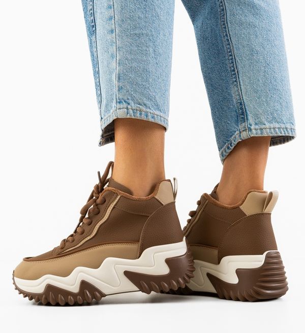 Maria Спортни Ergyna Кафяв