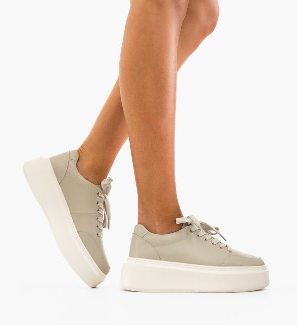 Angel Blue Спортни Etta Сив