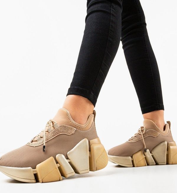 Wow Shoes Спортни Firefly Бежов