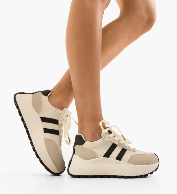 Maria Спортни Galile Бежов